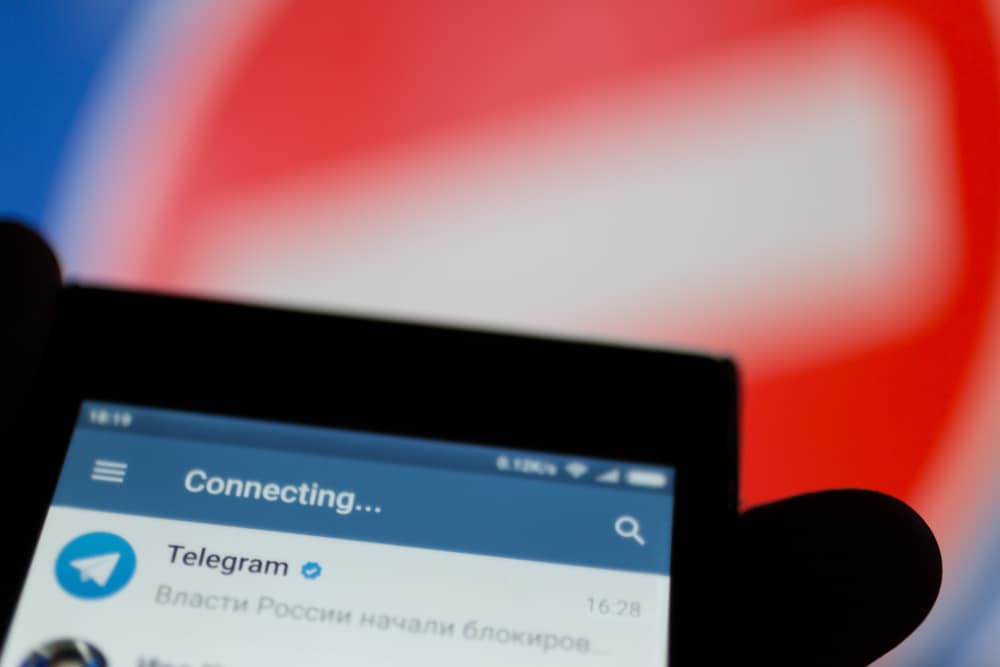 What Does &quot;Contacting&quot; Mean On Telegram?| ITGeared