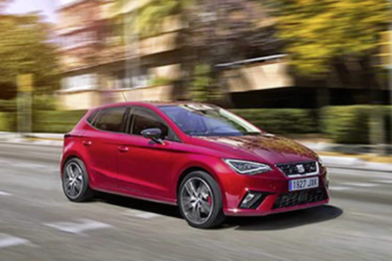 Photo 3 - Seat Ibiza 2024 - Seat. Une Marque De Mobilité à Côté De Cupra
