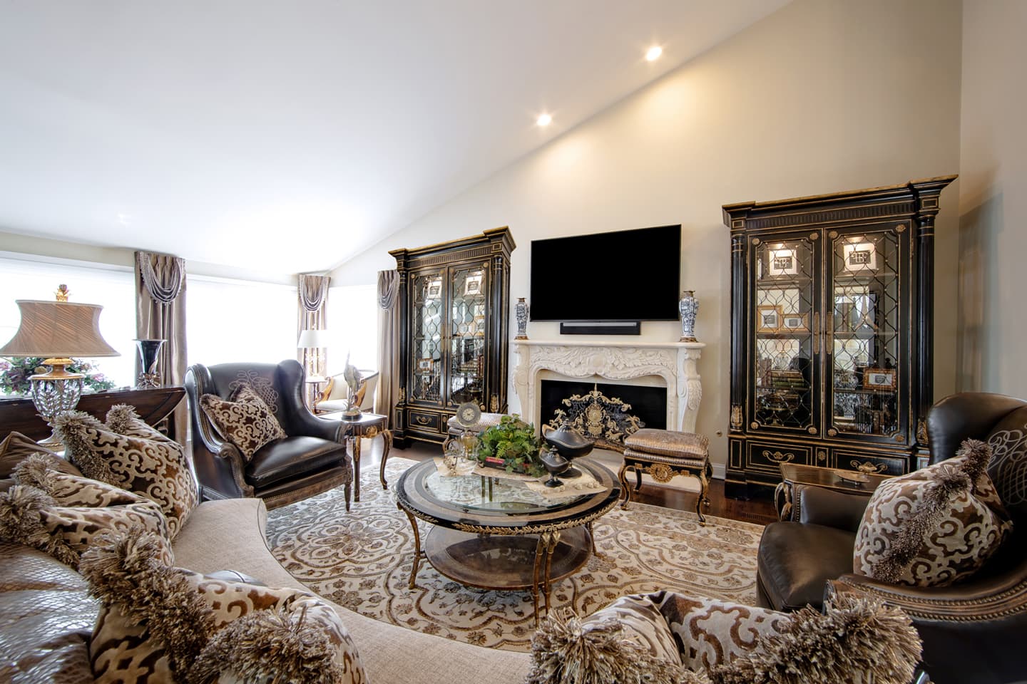 Luxury Living Room Set | Cabinets Matttroy