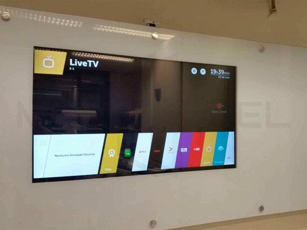 Painel Com Logotipo