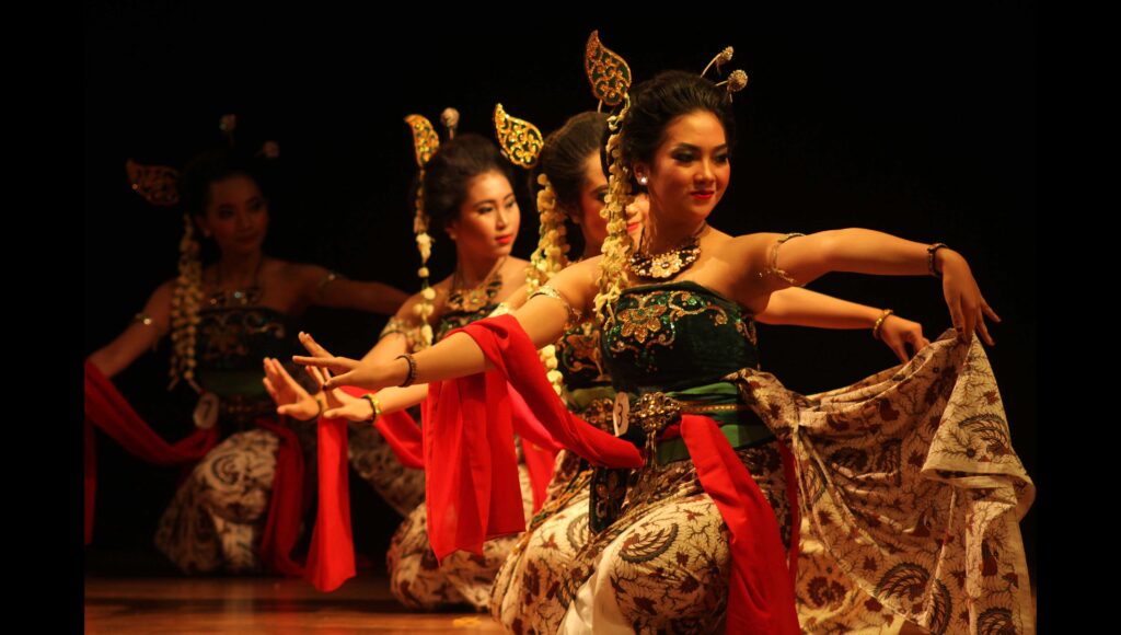 8 UNSUR-UNSUR SENI TARI Beserta Penjelasannya [LENGKAP]