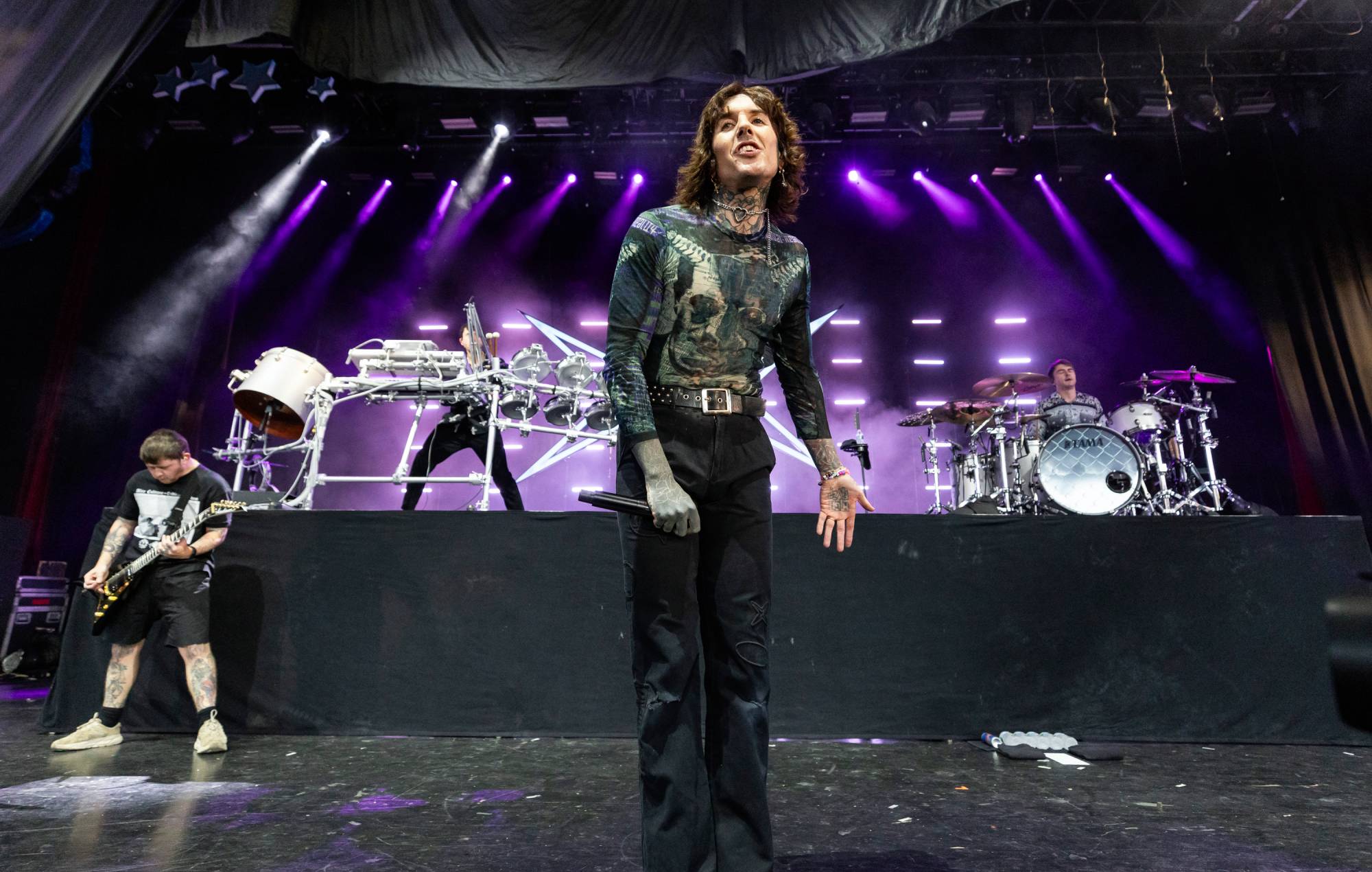 Bring Me The Horizon Announce New Single &#39;DArkside&#39;