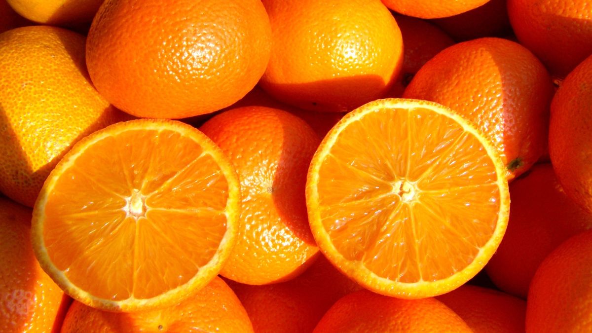 Is Orange Good For Weight Loss? (Expert Answer)