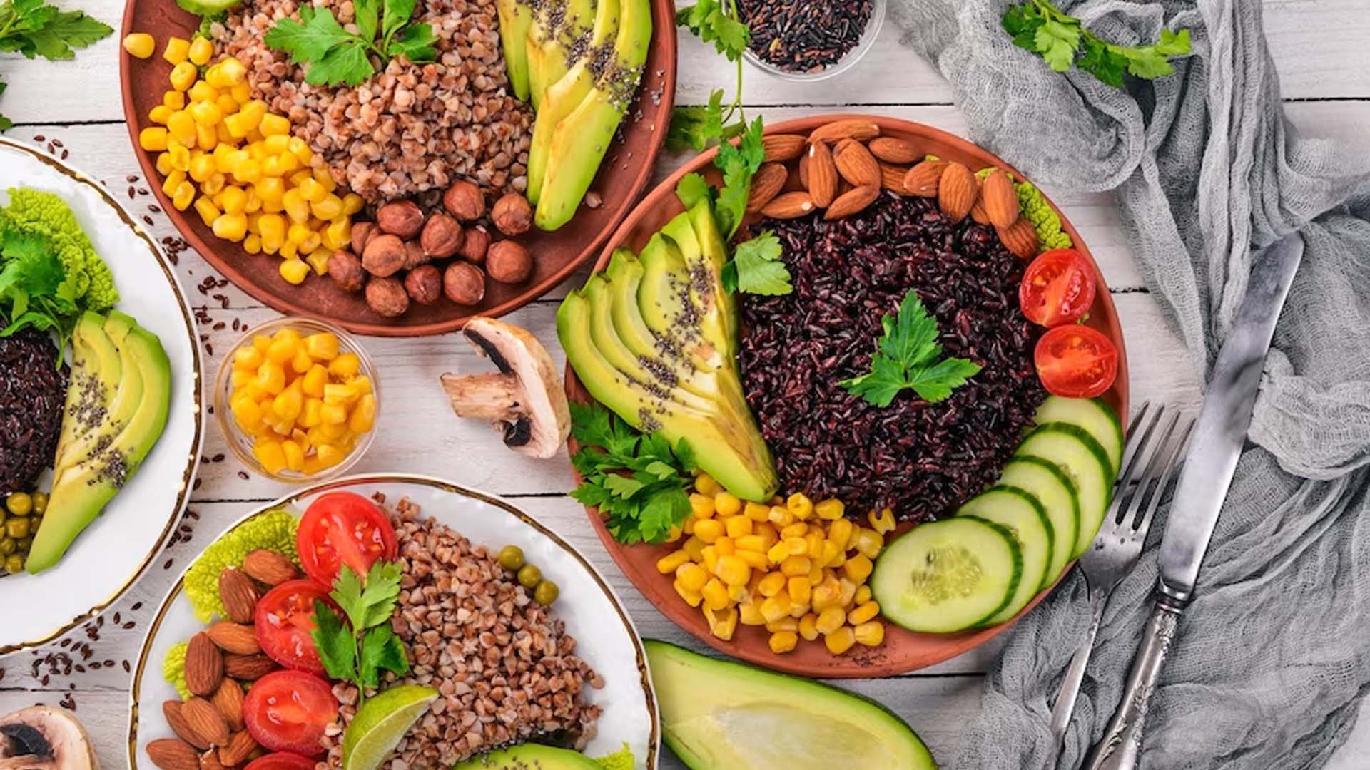 The Rise Of Plant-Based Diets: Why More People Are Choosing To Go Vegan? – NutritionFact.in
