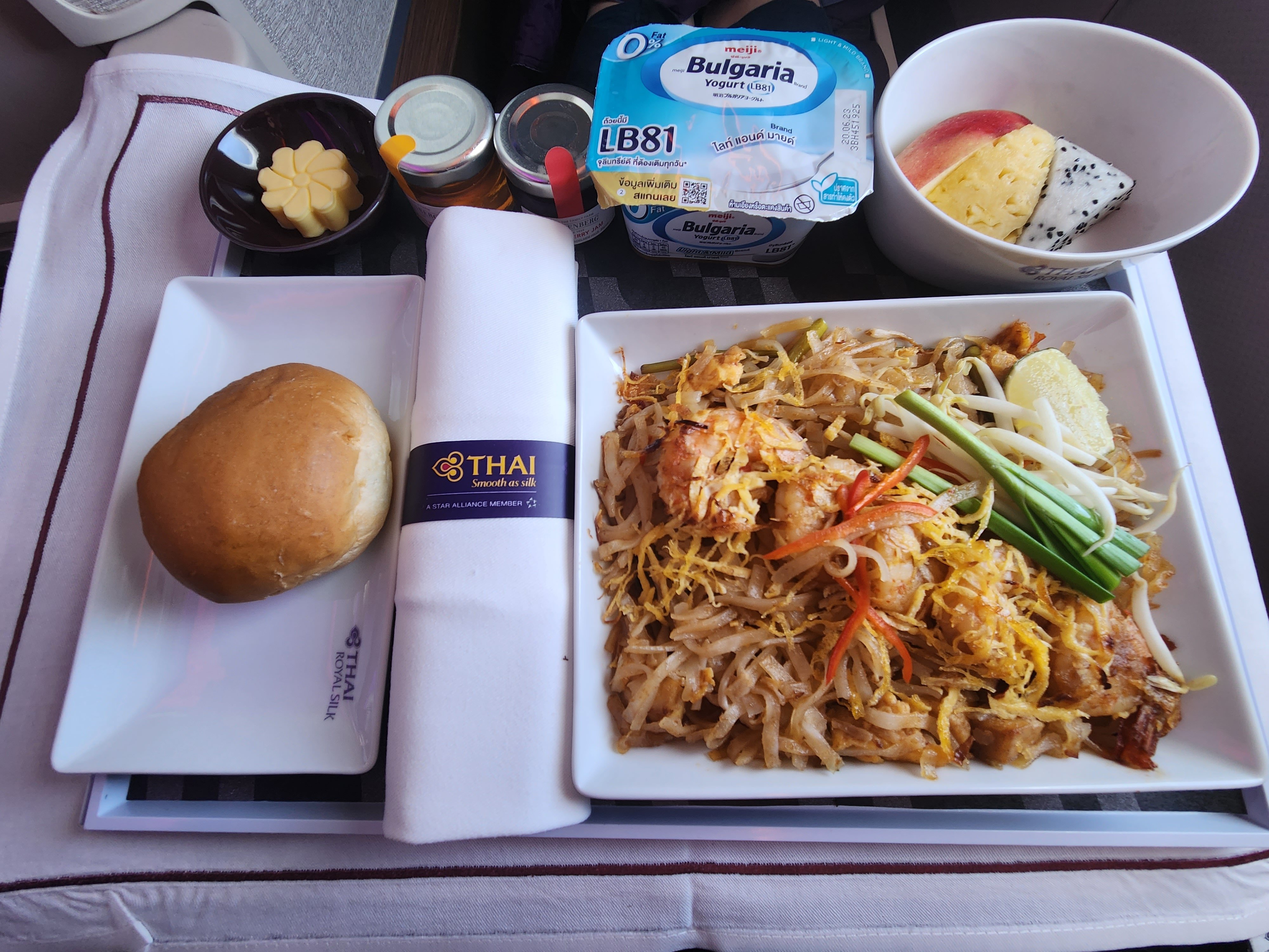 Thai Airways Business Class Food Review With Photos