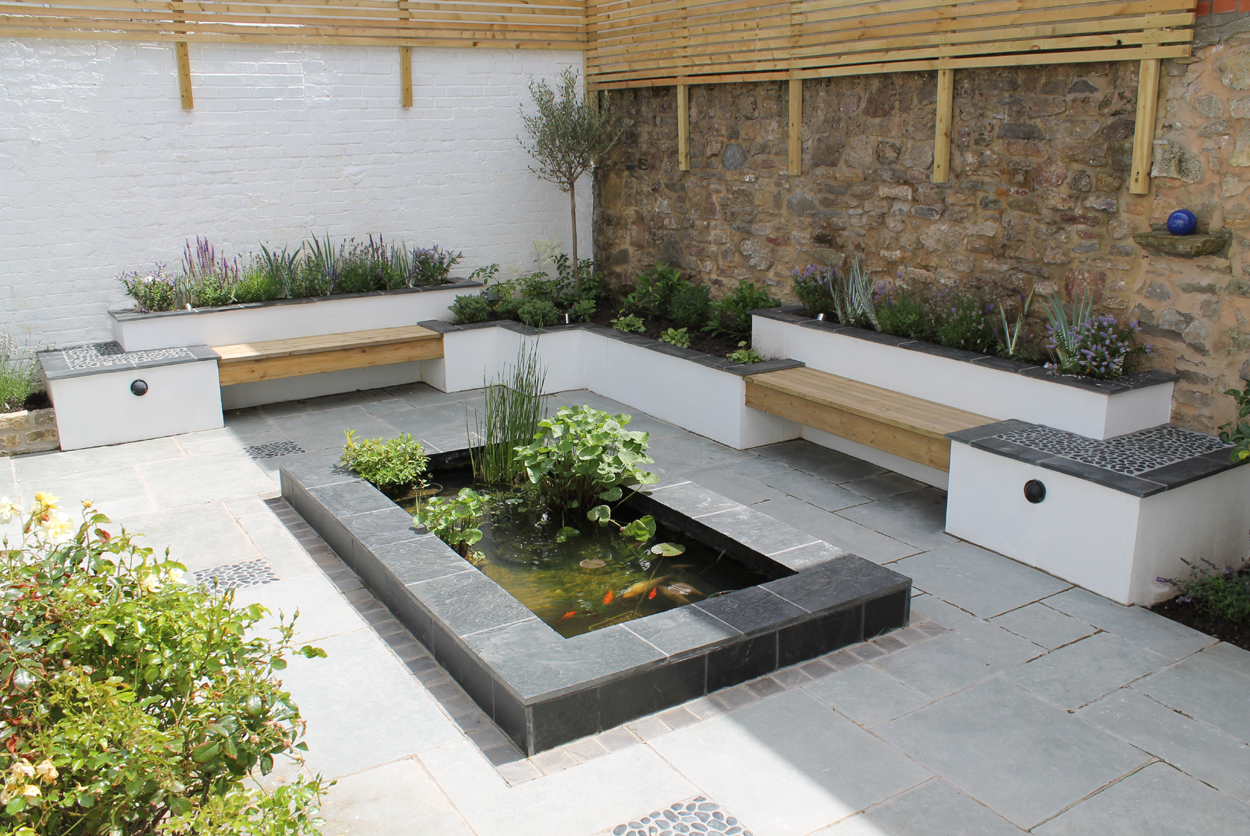Contemporary Courtyard | Outerspace