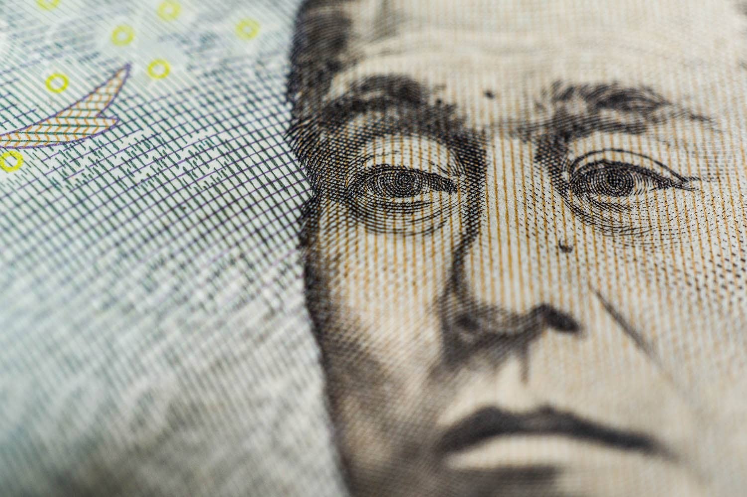 Japanese Yen Turns Fire On The Dollar