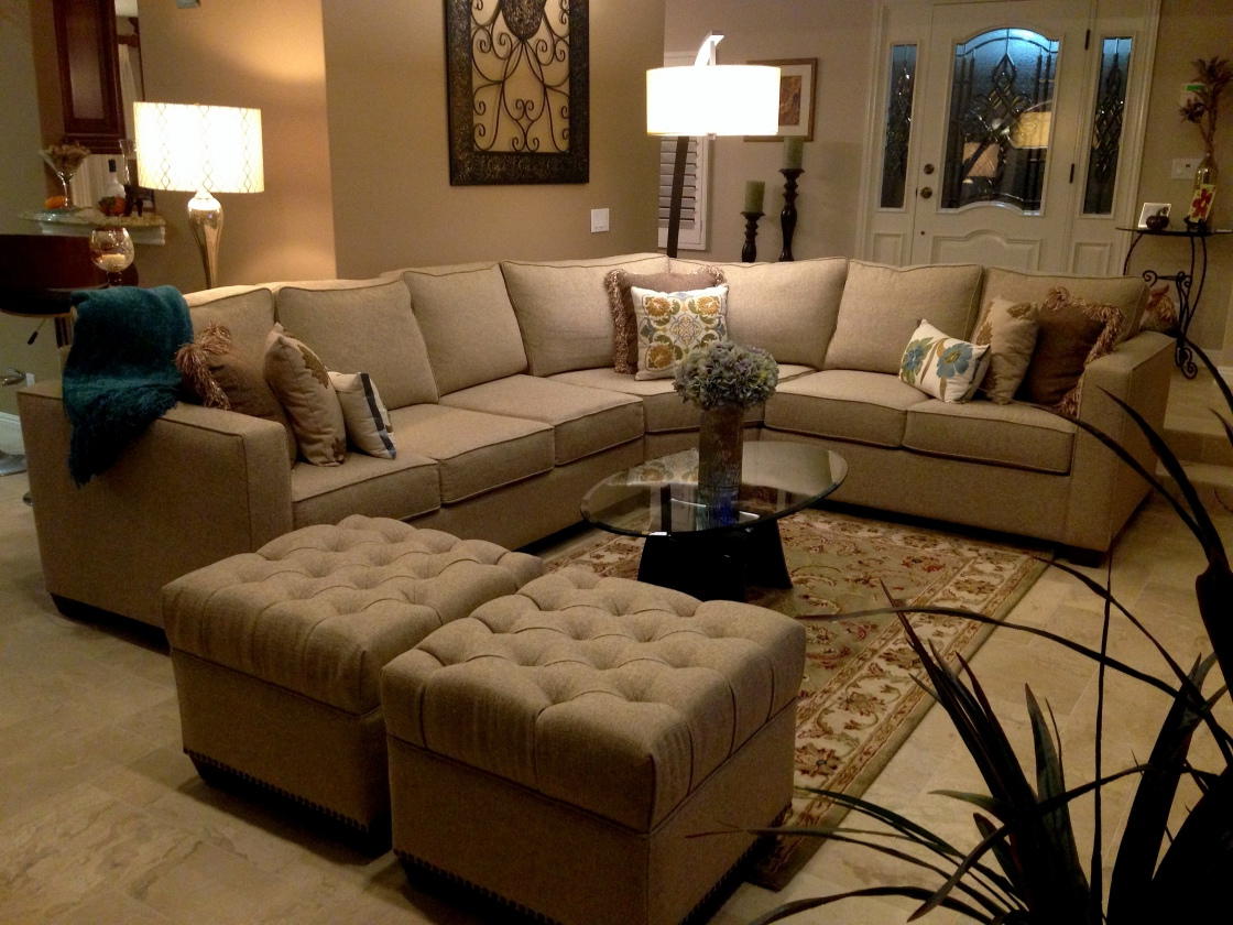 Living Room Ideas with Sectionals Sofa for Small Living Room