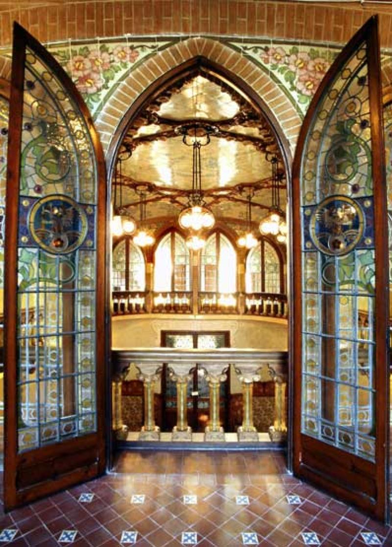 Guided Visit To Modernism In Reus:,From Gaudí To Domenech I Montaner,