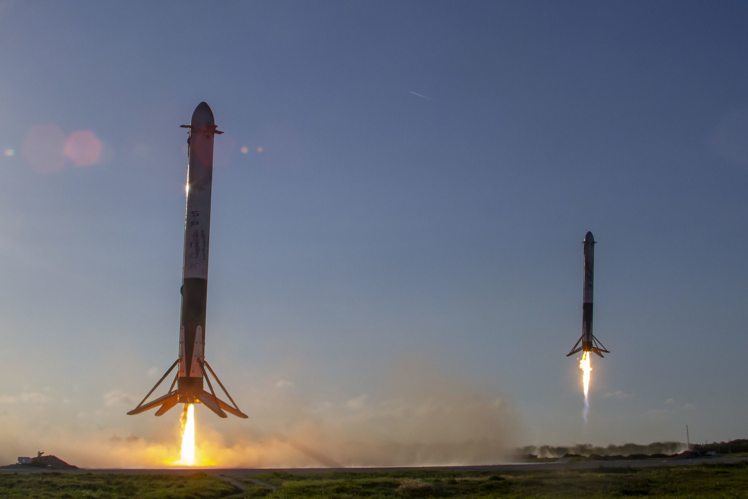How SpaceX Rockets Land Autonomously - SPACE Curiosity