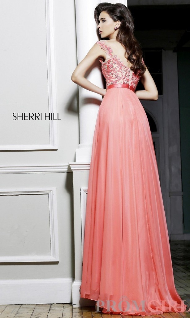Latest Prom Dresses And Fancy Gowns For Weddings And Parties