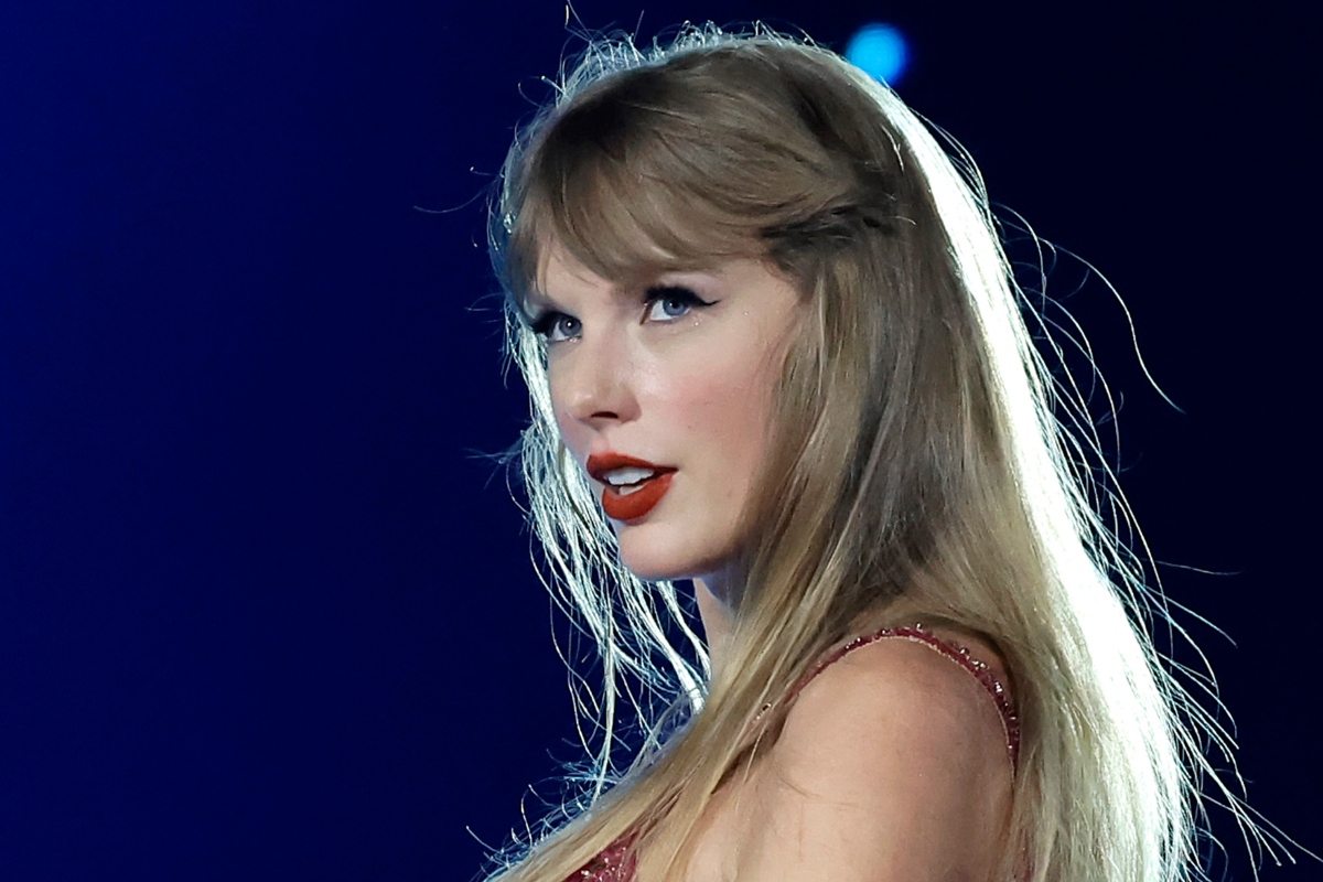 Taylor Swift Dubbed &#39;Queen of Kansas City&#39;