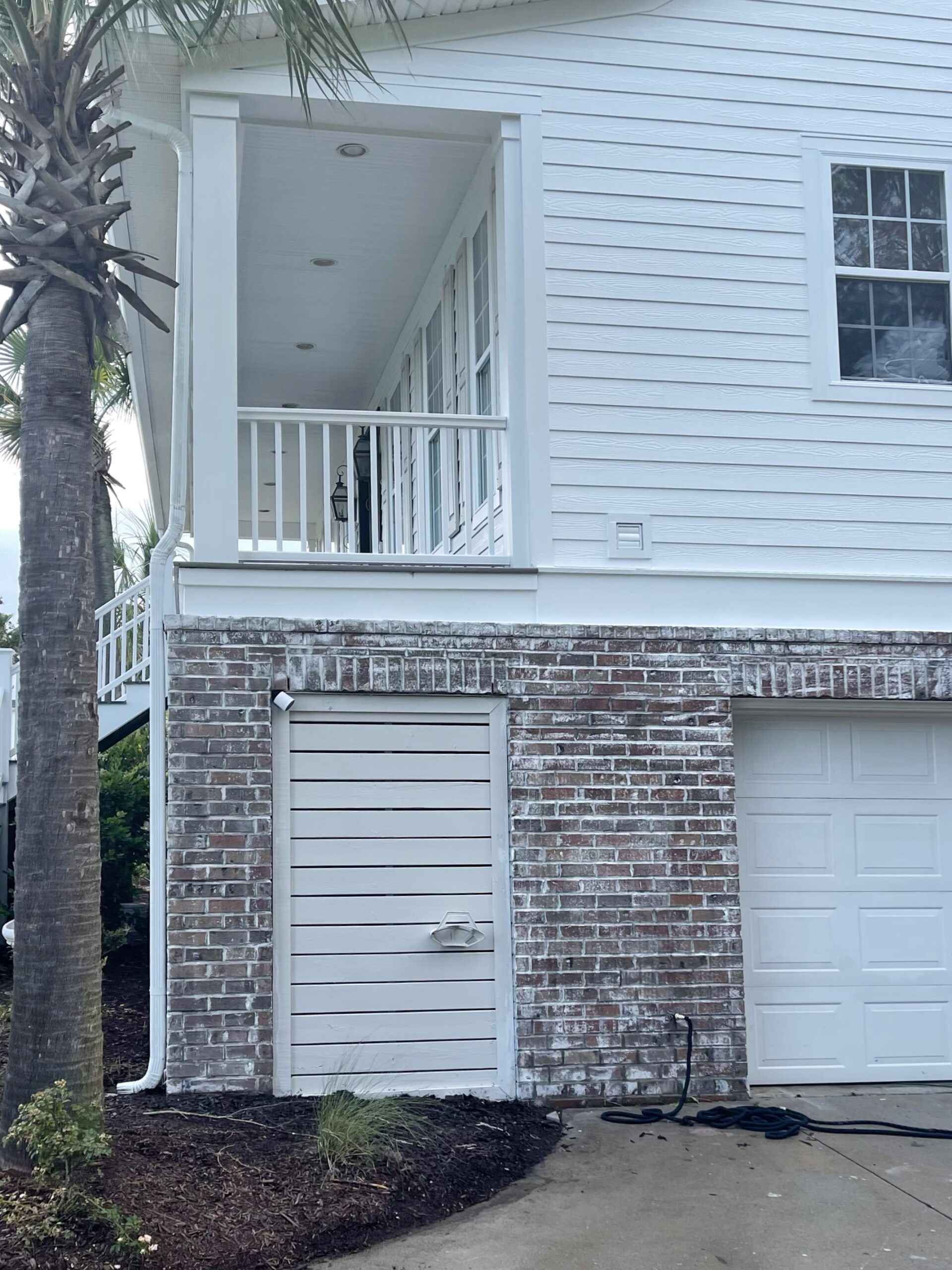 Limewashing Brick| The Coastal Oak