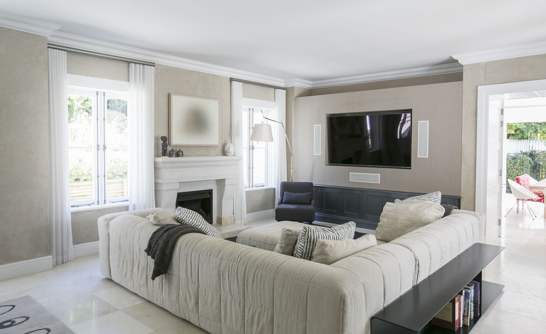 Image Result For Neutral Living Room Paint Colors For - vrogue.co