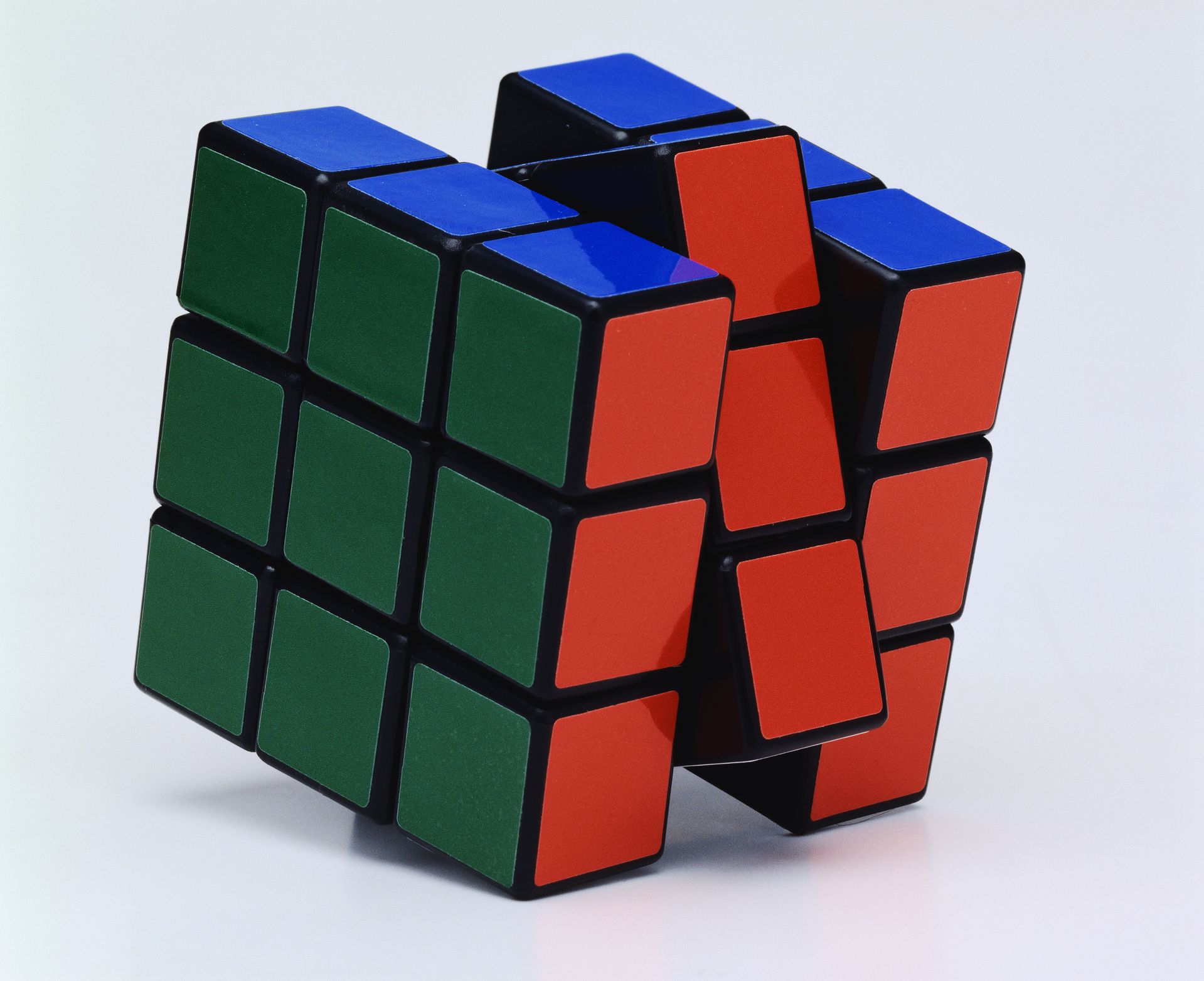 The History Of Rubik&#39;s Cube And Inventor Erno Rubik