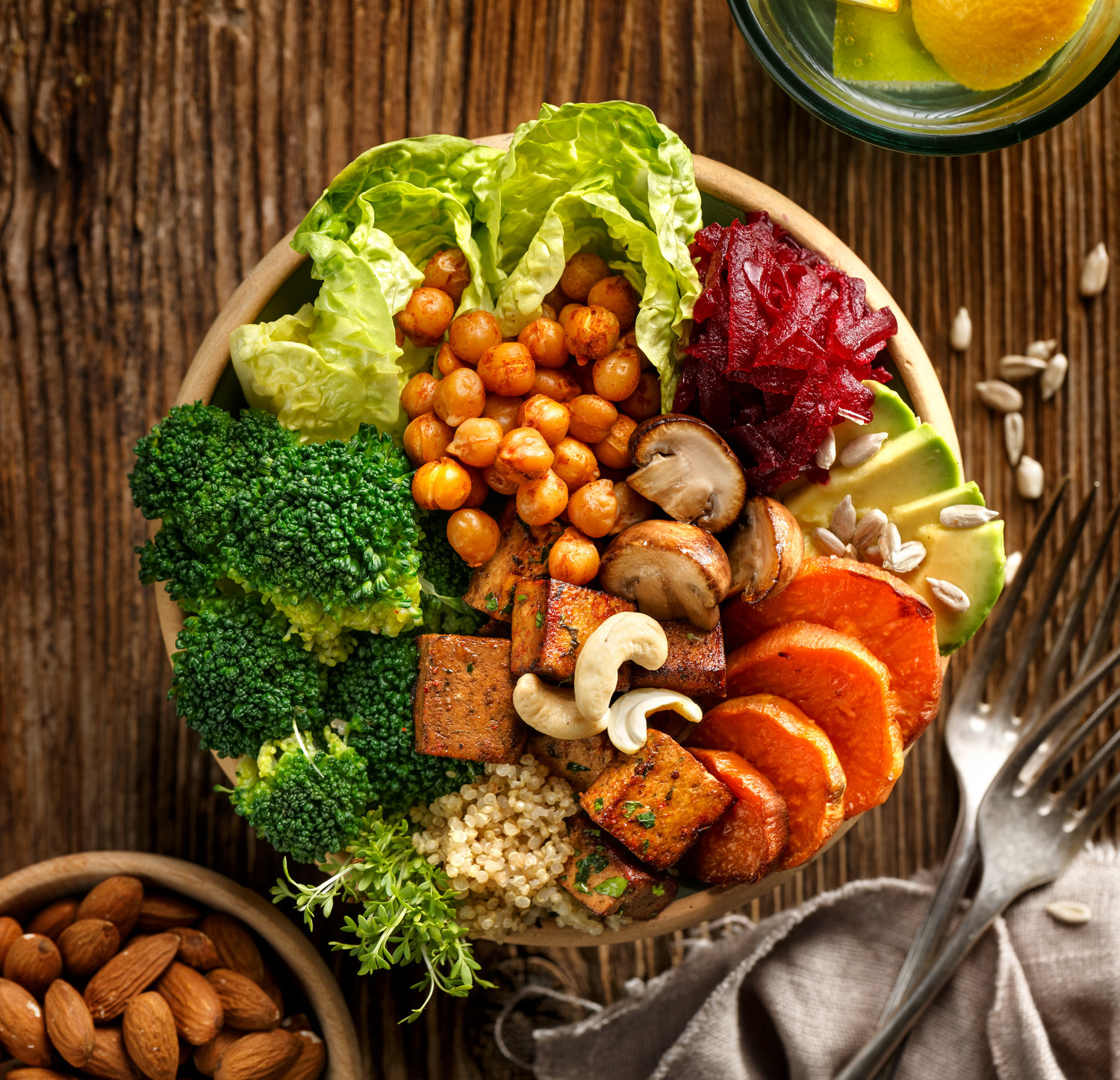 Why Do Vegans Live Longer?| Vegan Food & Living