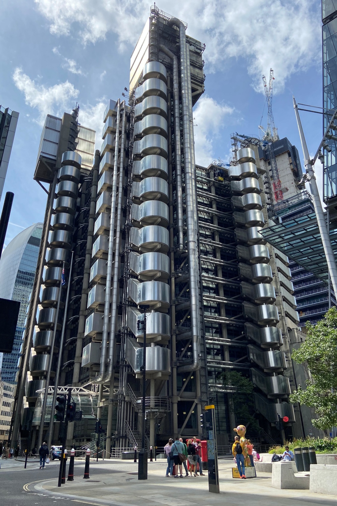 Building &#39;turned Inside Out&#39;. Lloyd&#39;s Building In London