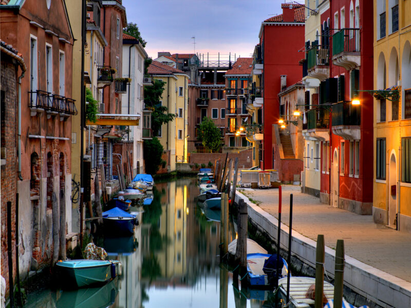 Venice Lifestyle - William Carr Gallery